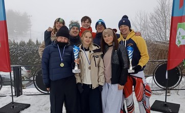 AZS Politechnika Rzeszowska triumfuje w AMW Podkarpackiego w Narciarstwie Alpejskim 2026