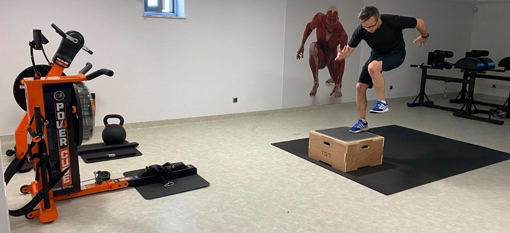 Jedno z pomieszczeń pracowni Biomechaniki i Diagnostyki Funkcjonalnej